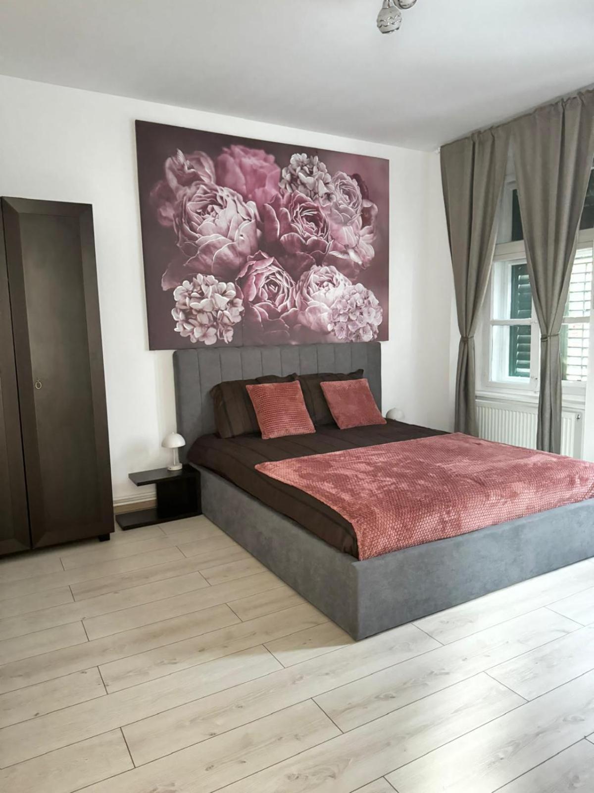 Tipografilor Residence 锡比乌 外观 照片